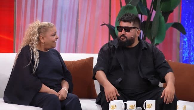 Demet Akalın'ın Duygusal Anlarıyla 'Yaz Bir Şarkı' Göz Doldurdu