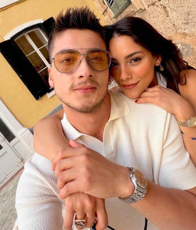 Dilin Döğer, Atakan Özkaya'nın Doğum Gününde Aşkını Paylaştı — görsel 3
