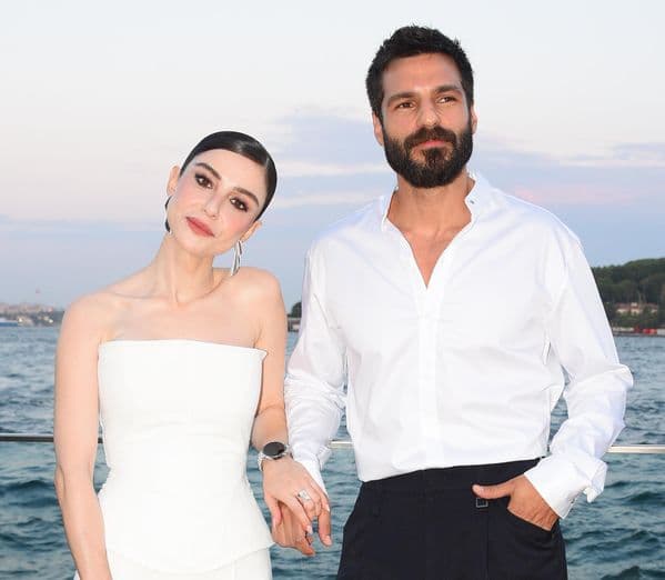 Serkan Çayoğlu ve Özge Gürel: Destek ve Empati Dolu İlişki