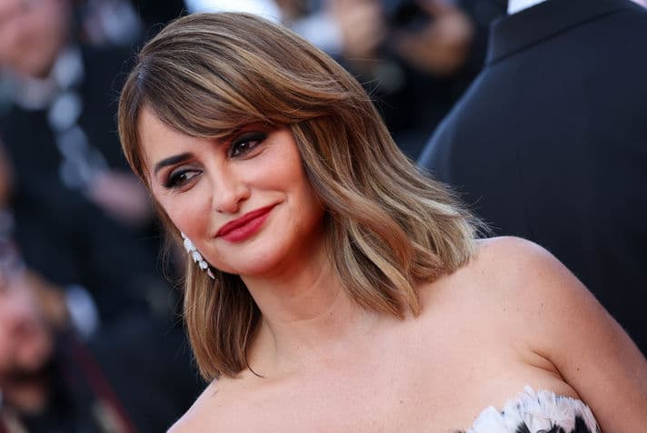 Penelope Cruz, Fobisini Yenerek Ehliyet Almaya Hazırlanıyor