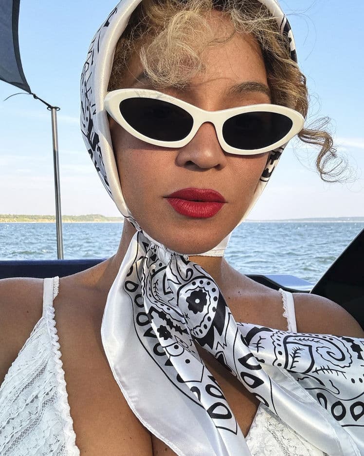 Beyonce'dan Yeni Şarkı: 'Morning Dew (Donk)' Yayınlandı
