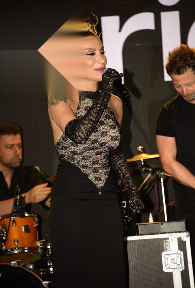 İrem Derici: Yıl Sonuna Kadar Evlilik Düşünüyorum — görsel 2