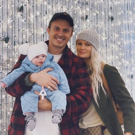Ünlü Şarkıcı Lauren Bennett Hayatını Kaybetti