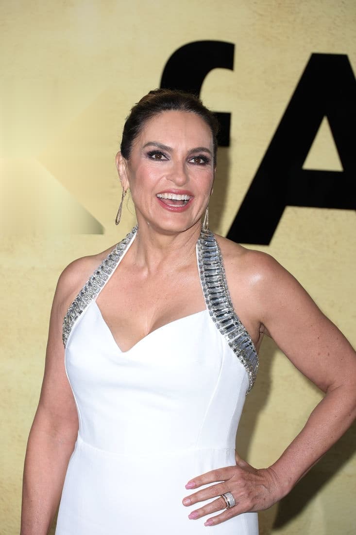 Mariska Hargitay, 15 Yıl Sonra Emmy Ödülleri'ni Sunacak