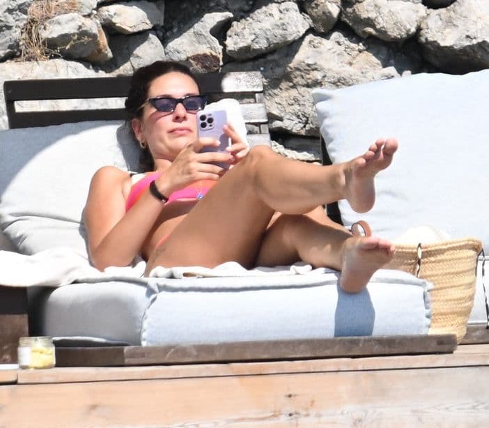 Bergüzar Korel, Fethiye'de Formda Görüntülendi — görsel 3
