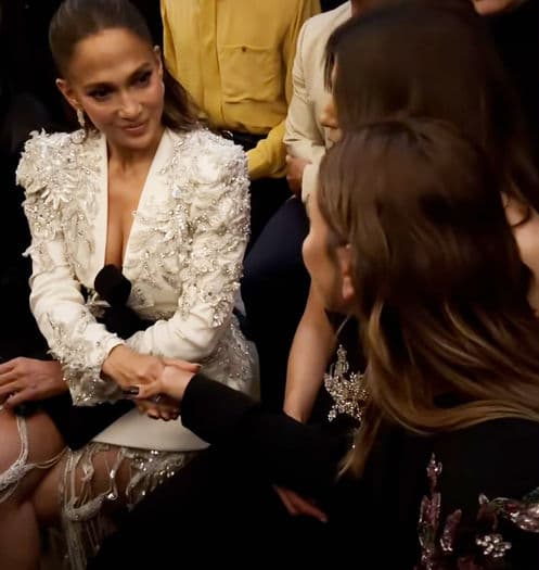 Hadise ve Jennifer Lopez Paris Moda Haftası'nda Buluştu — görsel 3