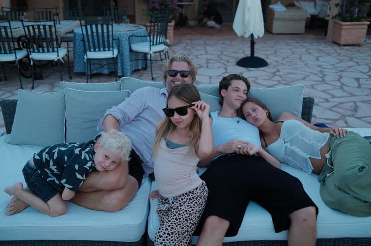 Kate Hudson Ailesiyle Yunanistan'da Unutulmaz Bir Tatil Geçirdi — görsel 4