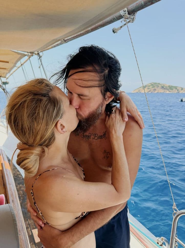 Kate Hudson Ailesiyle Yunanistan'da Unutulmaz Bir Tatil Geçirdi — görsel 5