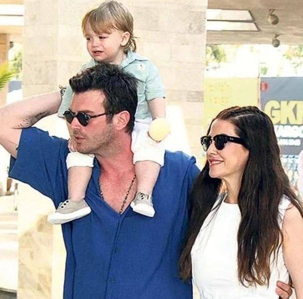 Kıvanç Tatlıtuğ ve Başak Dizer'in Bebek Beklentisi Yalanlandı