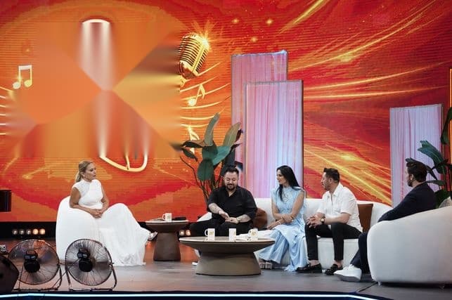 'Yaz Bir Şarkı' Programı Bu Akşam Show TV'de Müzik Dolu Anlar Sunuyor