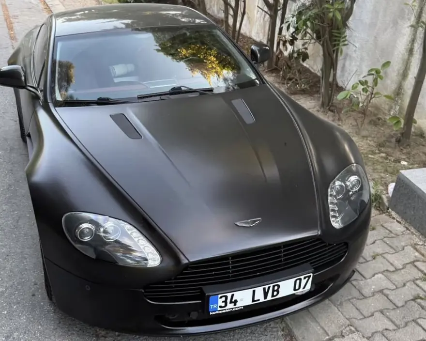 Rapçi Lvbel C5, Yeni Lüks Aracını Sosyal Medyada Paylaştı — görsel 2