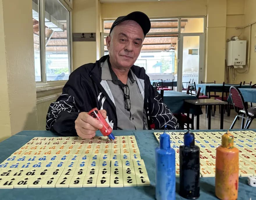 Okey Taşlarını Yarım Saatte Boyayan Usta, Çırak Arıyor — görsel 3