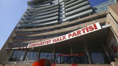 CHP'de 26 İl Başkanının Görevden Alınması ve İhraç Talepleri