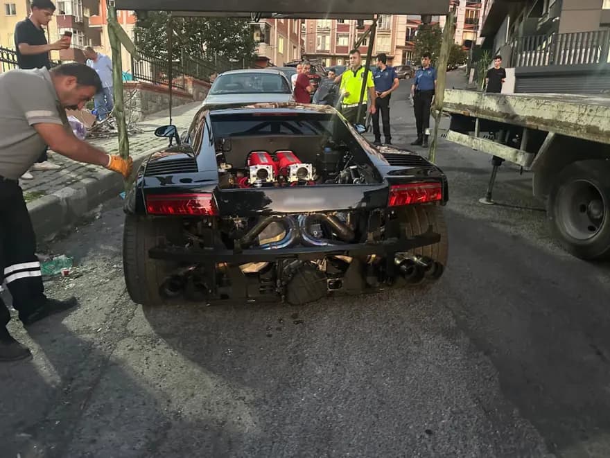 15 Milyon TL'lik Lüks Araçta Şok Ceza: 40 Bin TL!