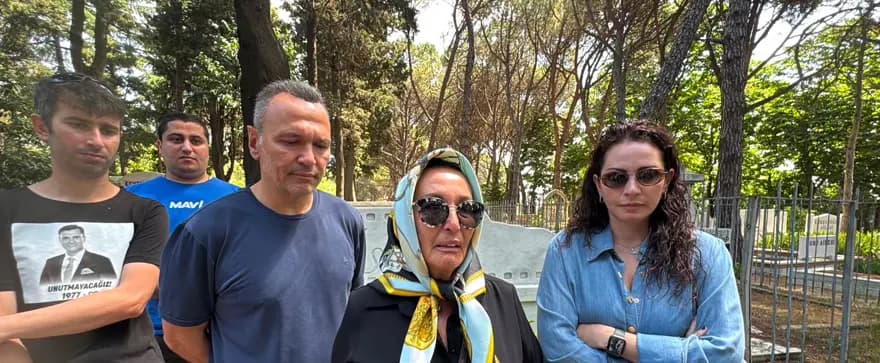 Kemal Sunal, Kabri Başında Anıldı: Özlem Her Geçen Gün Artıyor — görsel 2