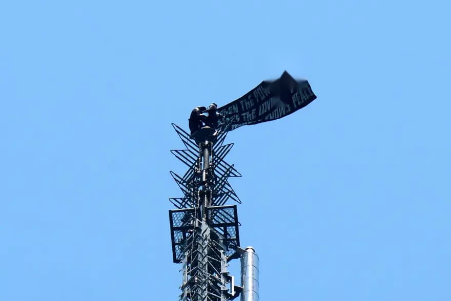 Empire State Binası'nda Evlilik Teklifi: Güvenliği Aşarak Zirveye Çıktılar