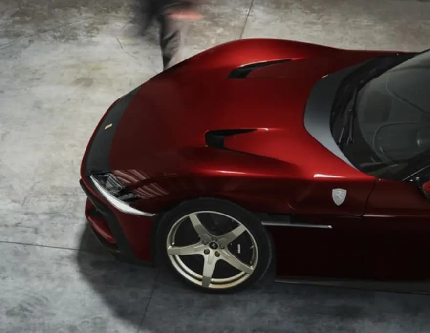Ferrari'den Sınırlı Sayıda V12 Manuel Vitesli Otomobil: 499 Adet — görsel 6