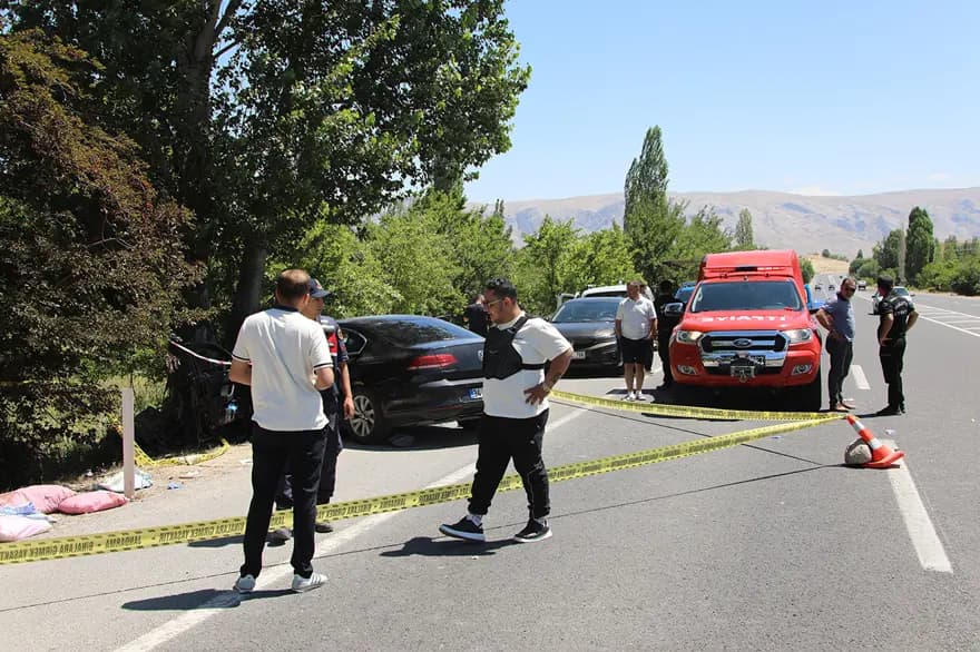 Malatya'da Trafik Kazası: İki Kişi Hayatını Kaybetti, Dört Yaralı — görsel 2