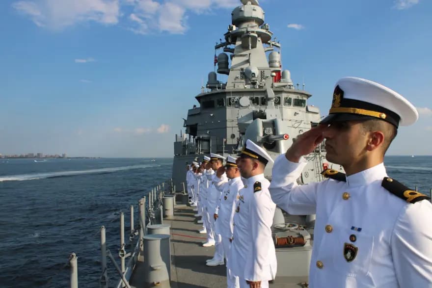 New York'ta TCG Oruçreis Fırkateyni Rüzgarı Esti — görsel 2
