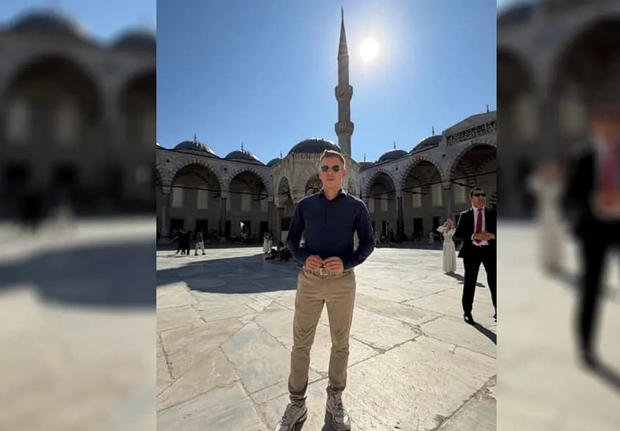Macaristan Başbakanı Peter Magyar, İstanbul'da Tarihi Yerleri Gezdi — görsel 2