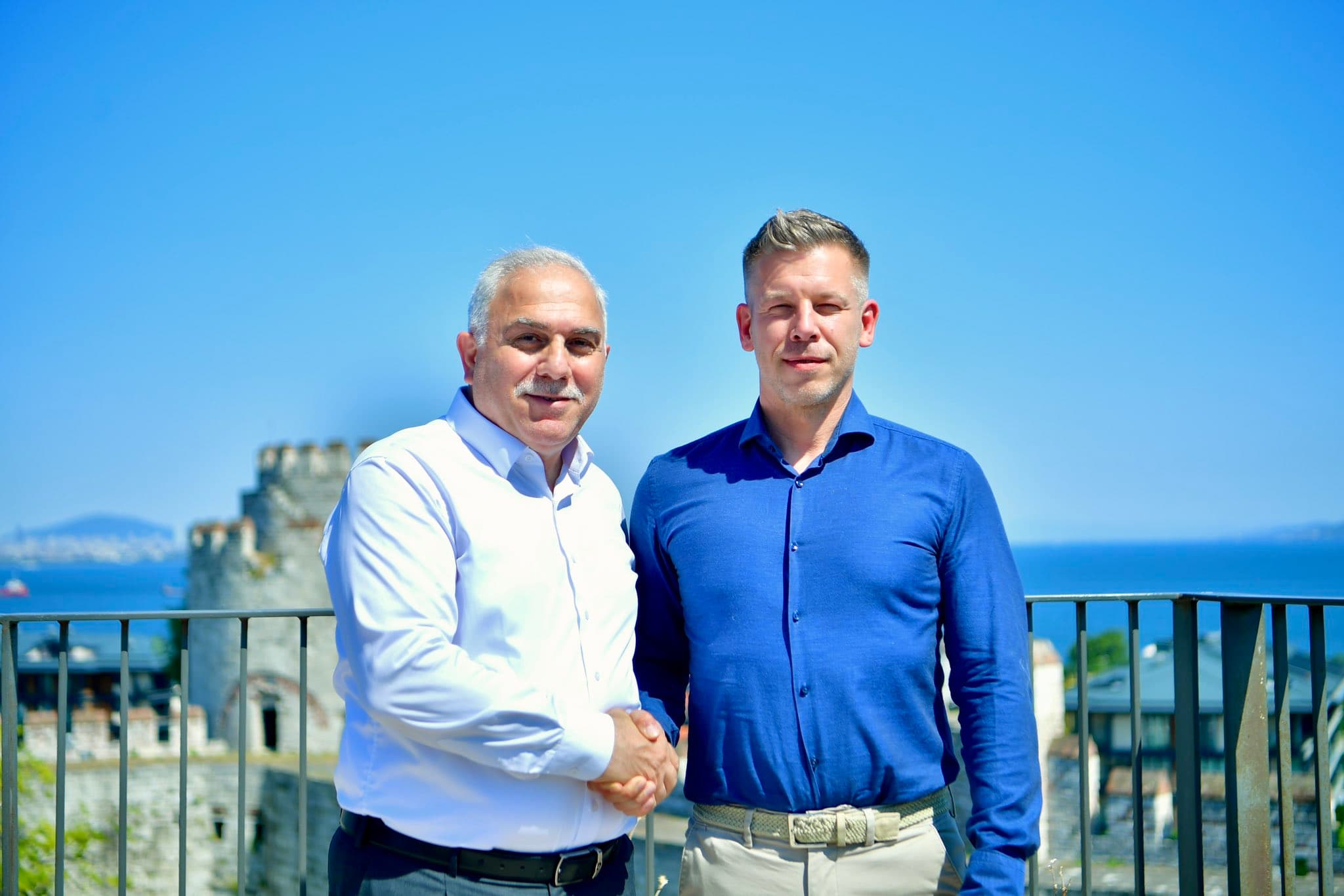 Macaristan Başbakanı Peter Magyar, İstanbul'da Tarihi Yerleri Gezdi — görsel 4