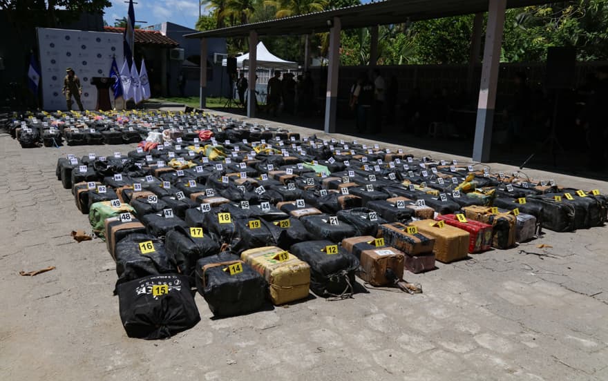El Salvador'da 6.6 Ton Uyuşturucu Operasyonu Gerçekleşti