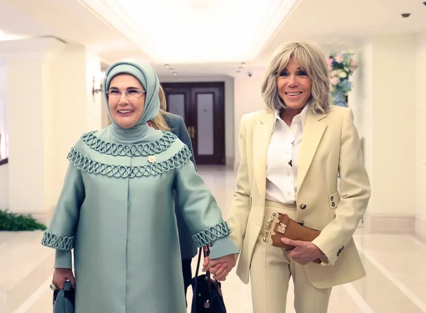 Emine Erdoğan, NATO Zirvesi'nde lider eşlerini ağırladı — görsel 15