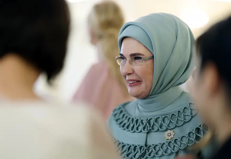 Emine Erdoğan, NATO Zirvesi'nde lider eşlerini ağırladı — görsel 16