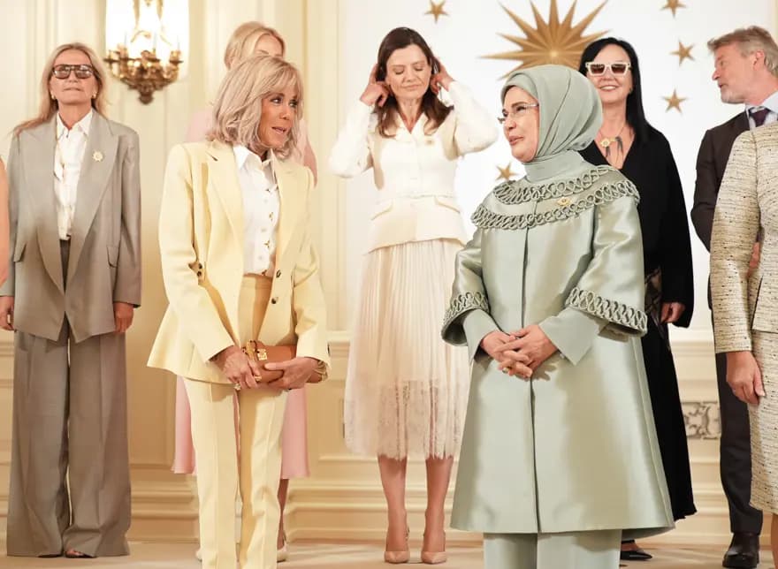 Emine Erdoğan, NATO Zirvesi'nde lider eşlerini ağırladı — görsel 18
