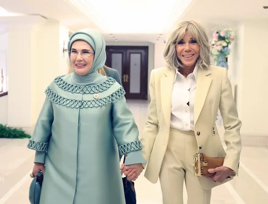 Emine Erdoğan, NATO Zirvesi'nde lider eşlerini ağırladı — görsel 6
