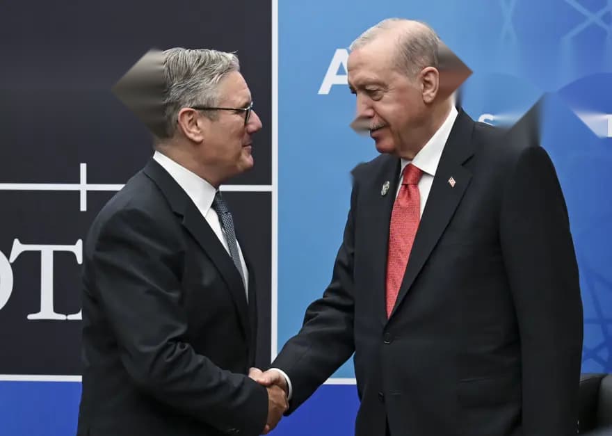NATO Zirvesi'nde Erdoğan ve Trump'tan Dikkat Çeken Anlar — görsel 2
