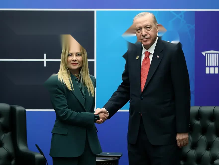 NATO Zirvesi'nde Erdoğan ve Trump'tan Dikkat Çeken Anlar — görsel 4