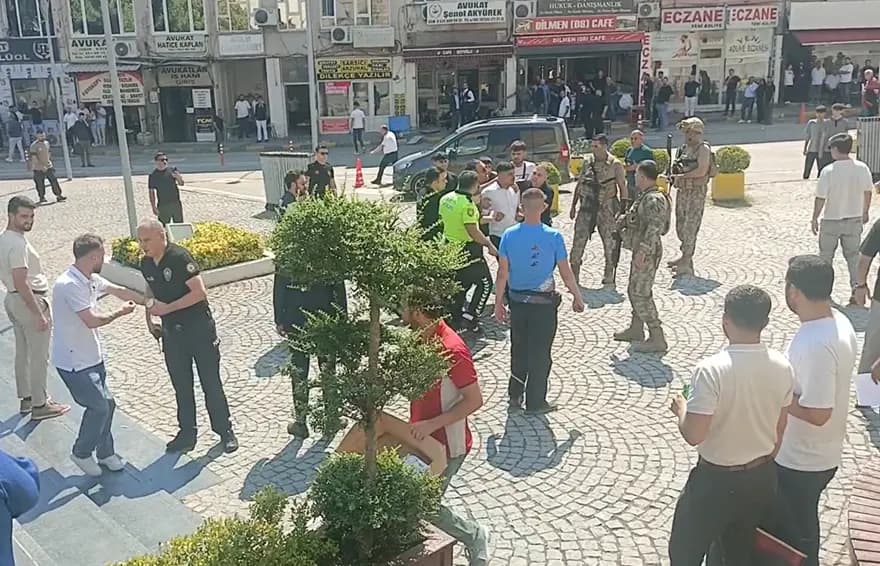 Bursa Adliyesi'nde Duruşma Kavgası: 3 Yaralı, 5 Gözaltı