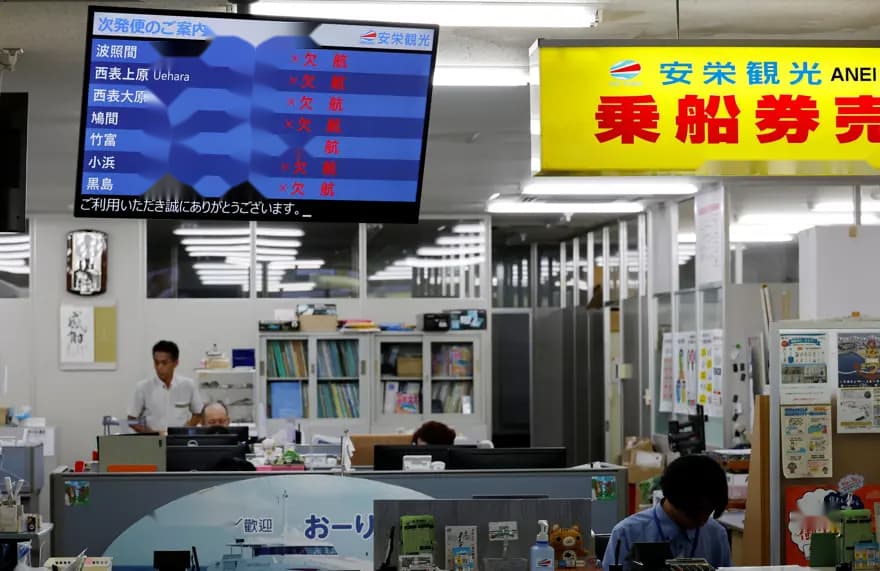 Bavi Tayfunu Okinawa'ya Yaklaşıyor: Tahliye ve İptaller Başladı