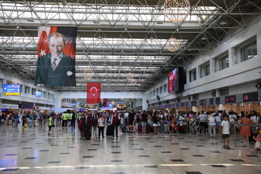 İstanbul Havalimanları, 63,4 Milyon Yolcuya Hizmet Verdi — görsel 2