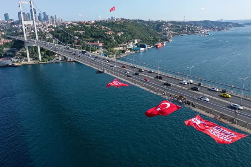 15 Temmuz Resmi Tatil mi? Kamu Daireleri Açık mı? Detaylar Burada! — görsel 2