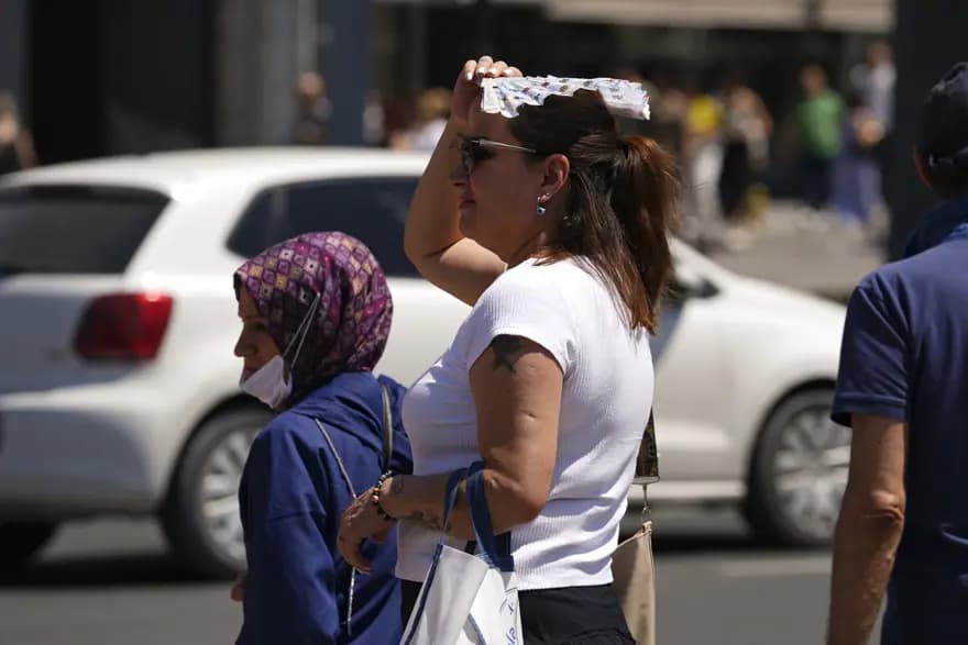 İstanbul'a Sağanak Uyarısı: Gece Başlıyor, Öğleye Kadar Devam Edecek — görsel 2
