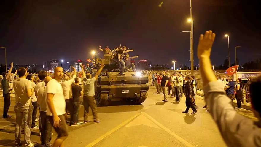 15 Temmuz Darbe Girişiminin 10. Yılı: O Gece Neler Oldu? — görsel 5