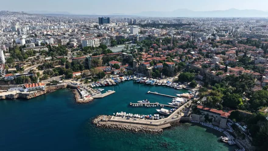 Antalya'da COP31 Zirvesi: 120 Bin Ziyaretçi Bekleniyor