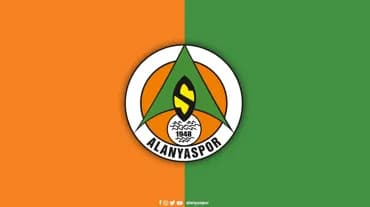 Alanyaspor'dan 4 Futbolcuya Veda: Ayrılıklar Peş Peşe Açıklandı