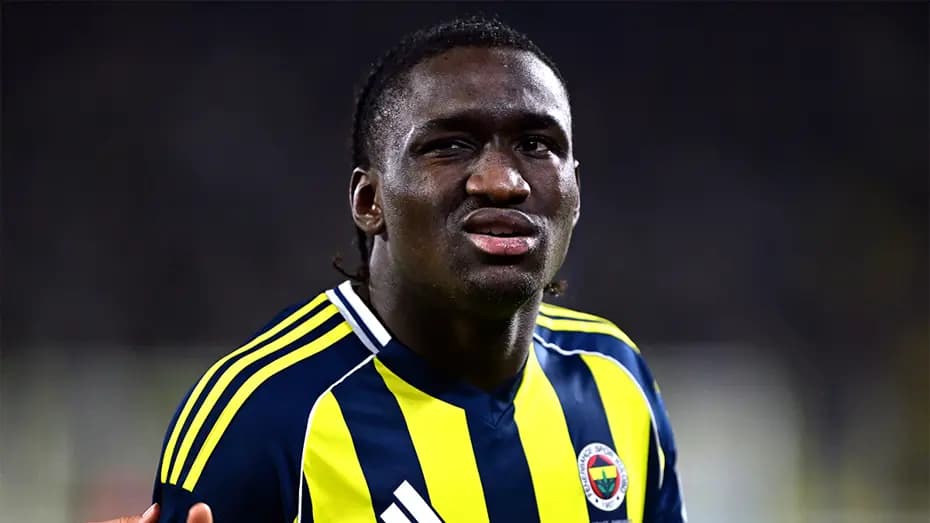 Fenerbahçe'de 8 Futbolcunun Geleceği Tehlikede: Aziz Yıldırım Kararını Verdi — görsel 8