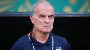 Uruguay'da Marcelo Bielsa ile Ayrılık: Dünya Kupası Hayal Kırıklığı