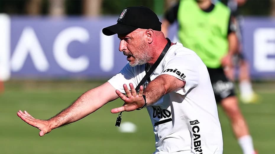 Beşiktaş'ta kadro revizyonu! 15 futbolcu ile yollar ayrıldı — görsel 3