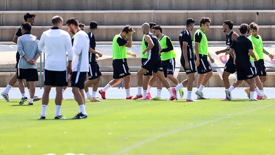Beşiktaş, Slovakya'da Ndidi ile yeni sezona hazırlık yapıyor — görsel 5