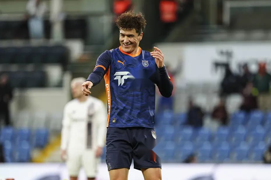 Başakşehir, Eldor Shomurodov'un Bonservisini Roma'dan Aldı — görsel 4