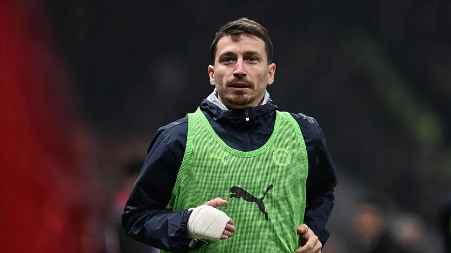 Fenerbahçe'den Mert Hakan Yandaş'a 1 Yıllık Yeni Sözleşme — görsel 4