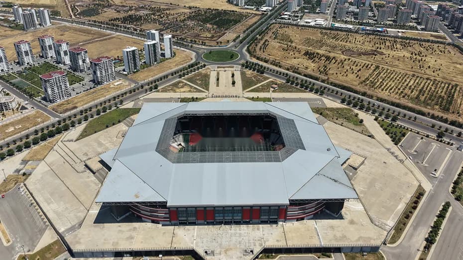 Amedspor'un Stadyumu Yenilendi: Süper Lig Hazırlıkları Tamamlandı — görsel 3
