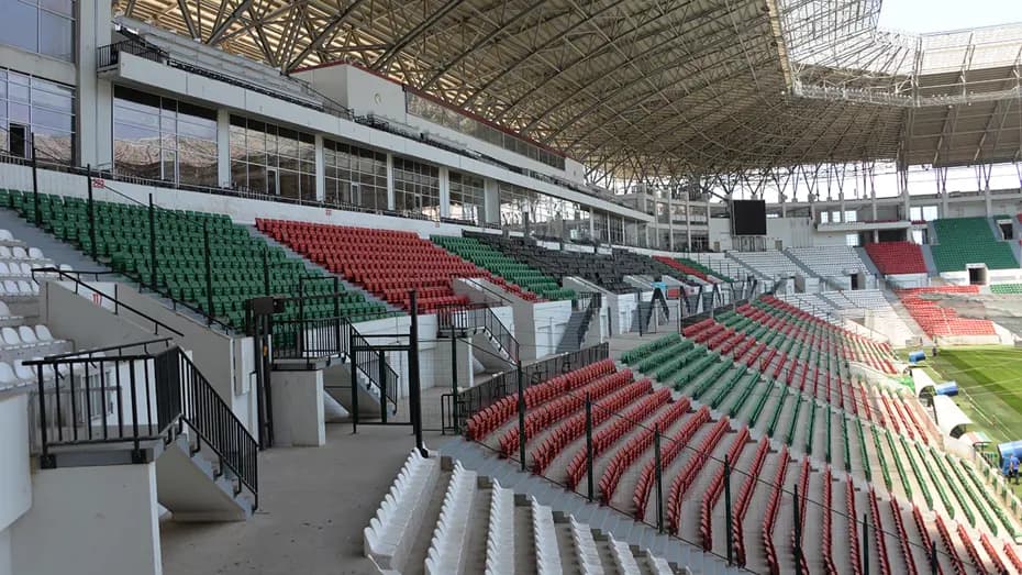 Amedspor'un Stadyumu Yenilendi: Süper Lig Hazırlıkları Tamamlandı — görsel 8