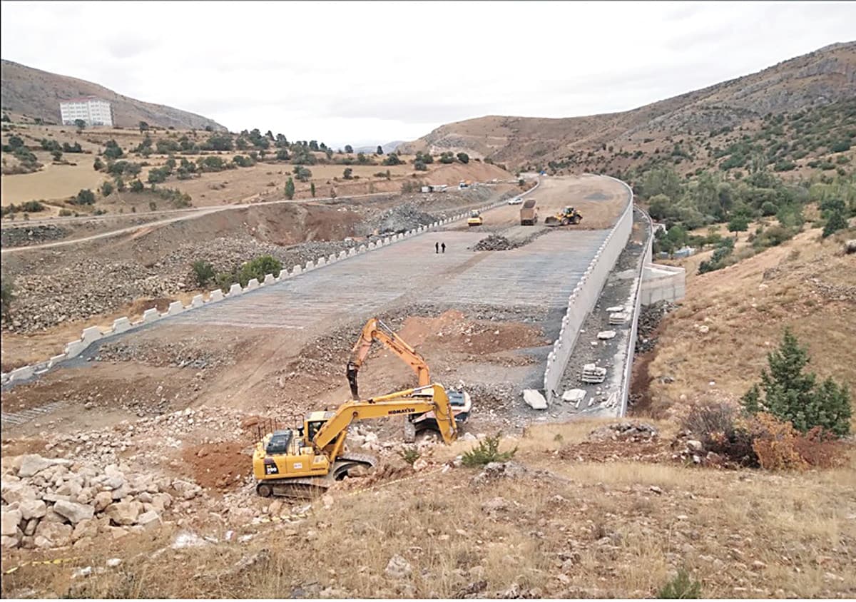 Devlet Bütçesi Yolda Kayboldu: Milyarlarca Lira Harcandı
