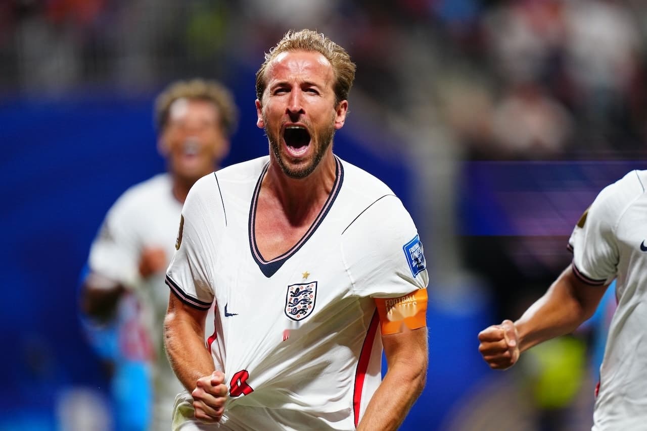 İngiltere, Kane'in Golleriyle Son 16'ya Yükseldi!